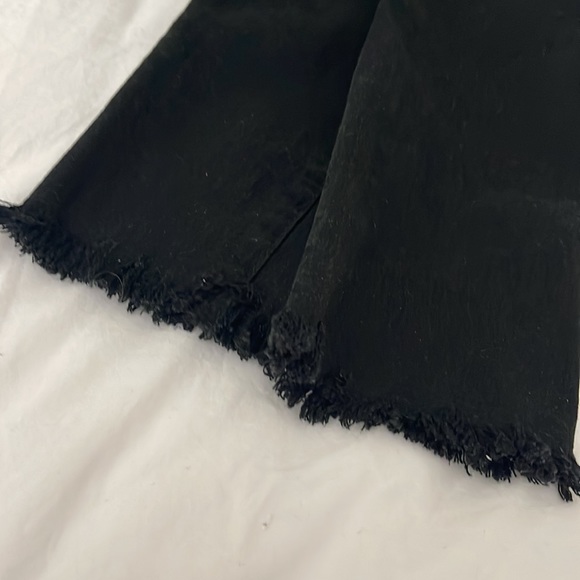 BDG Black Jeans. Excellent condition. - Picture 8 of 8